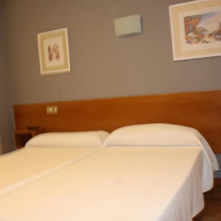 Fuente La Plata - La Eria 2* Oviedo